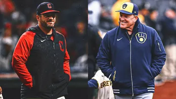 Cleveland's Stephen Vogt, Milwaukee's Pat Murphy win Manager of the Year awards