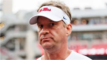 Lane Kiffin Embarrasses Himself Again After Win Over Duke