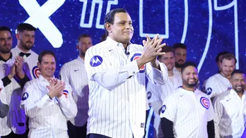 Cubs elect Sammy Sosa to team's Hall of Fame after years away from team due to PED questions